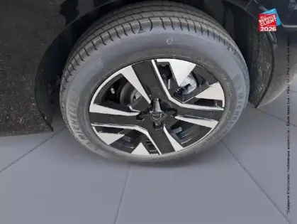 Photo 9 Peugeot 208  1.2 Hybrid 145ch Allure e-DCS6 Siege chauf