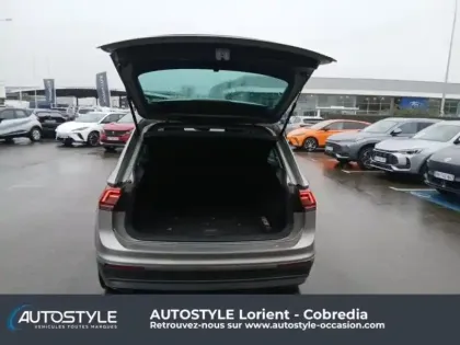 Photo 5 Volkswagen Tiguan  1.4 TSI 150ch ACT Carat DSG6