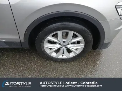 Photo 8 Volkswagen Tiguan  1.4 TSI 150ch ACT Carat DSG6