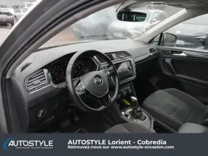 Photo 14 Volkswagen Tiguan  1.4 TSI 150ch ACT Carat DSG6