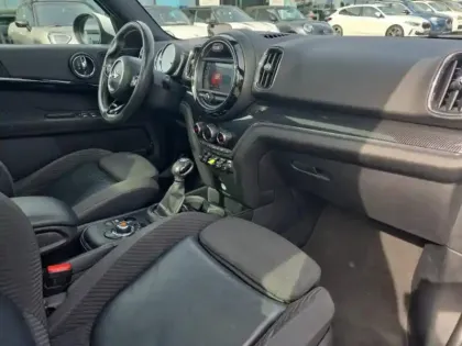 Photo 8 Mini Countryman Gén. II (F60) Ph1 NG Business 5