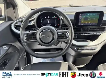 Photo 11 Fiat 500  FIAT Nouvelle  Berline MY22 Action berline 23,8 kWh