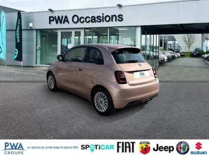 Photo 6 Fiat 500  FIAT Nouvelle  Berline MY22 Action berline 23,8 kWh