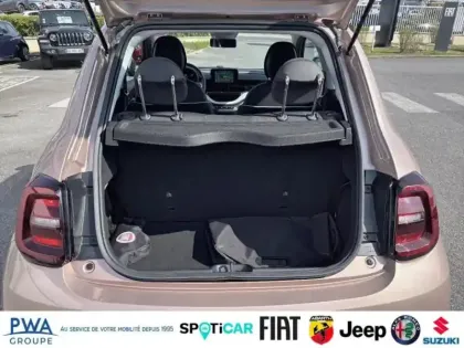 Photo 5 Fiat 500  FIAT Nouvelle  Berline MY22 Action berline 23,8 kWh