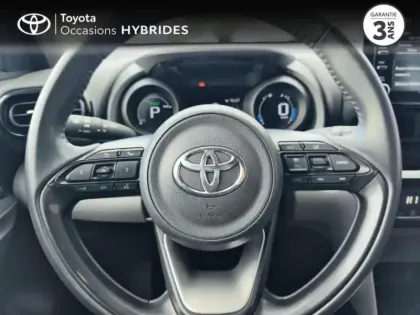 Photo 12 Toyota Yaris Gén. I Ph1 Dynamic 5