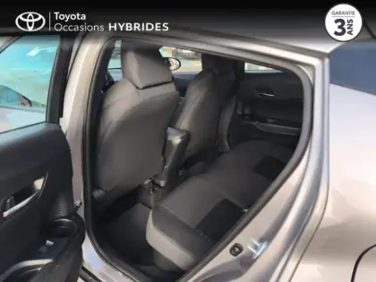 Photo 11 Toyota C-HR  1.8 Hybride 122ch Dynamic E-CVT