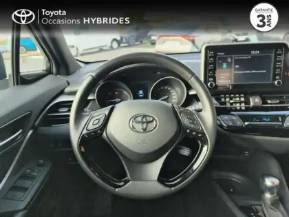 Photo 8 Toyota C-HR  1.8 Hybride 122ch Dynamic E-CVT
