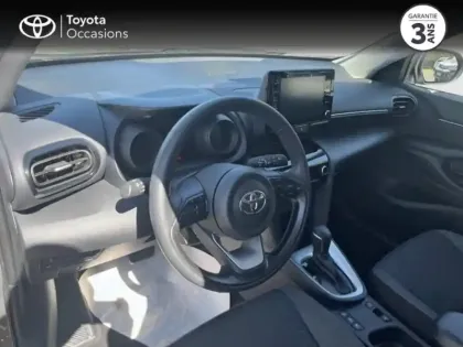 Photo 9 Toyota Yaris Gén. I Ph1 NG Dynamic 5