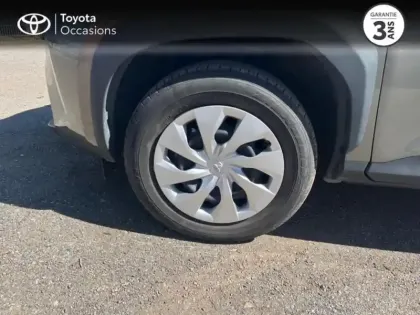 Photo 8 Toyota Yaris Gén. I Ph1 NG Dynamic 5