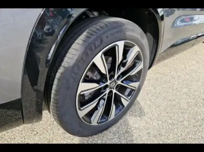 Photo 12 Renault Espace  1.2 E-Tech full hybrid 200ch Techno 7 places - 25