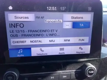 Photo 5 Ford Fiesta  1.0 Flexifuel 95ch Cool & Connect 5p