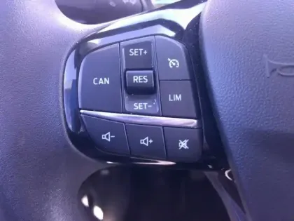 Photo 8 Ford Fiesta  1.0 Flexifuel 95ch Cool & Connect 5p