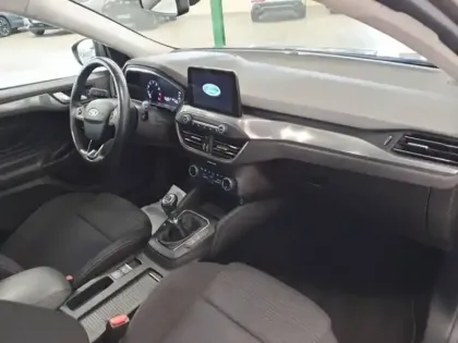 Photo 12 Ford Focus  1.0 EcoBoost 125ch Titanium 97g