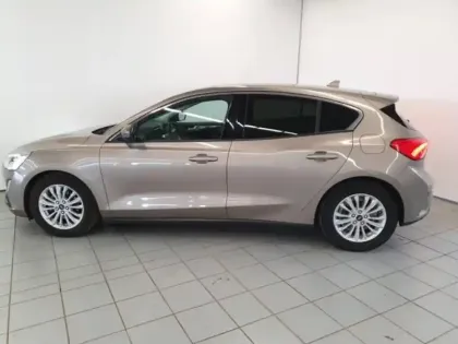 Photo 7 Ford Focus  1.0 EcoBoost 125ch Titanium 97g