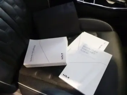 Photo 13 Kia Sorento  1.6 T-GDi 265ch PHEV Premium BVA6 4x4 7 places