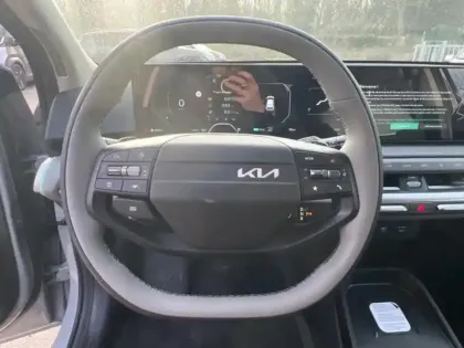 Photo 13 Kia Ev4  Autonomie Longue 204ch 81,4kWh Earth