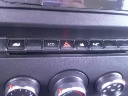 Photo 8 Nissan Interstar  Fg L2H2 3t3 2.3 dCi 135ch Acenta