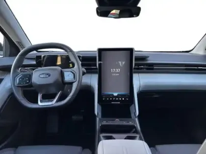 Photo 5 Ford Explorer  286ch Extended Range 77kWh RWD