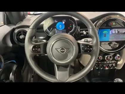 Photo 8 Mini Mini Cabrio Cooper 136ch Edition Premium Plus BVA7