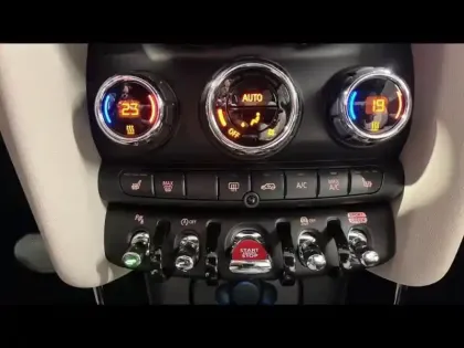 Photo 14 Mini Mini Cabrio Cooper 136ch Edition Premium Plus BVA7