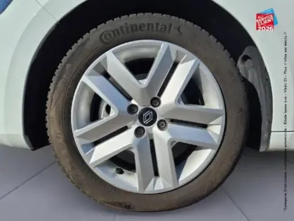 Photo 10 Renault Clio  1.5 Blue dCi 100ch Evolution - 24