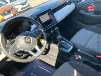 Photo 14 Renault Clio Gén. V (BJA) Ph1 NG Evolution 5