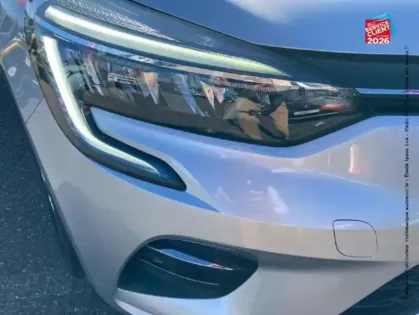 Photo 12 Renault Clio Gén. V (BJA) Ph1 NG Evolution 5