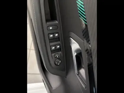 Photo 12 Peugeot 208  1.2 PureTech 100ch S&S Allure Pack EAT8