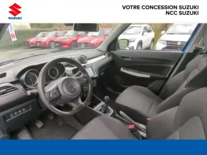 Photo 11 Suzuki Swift  1.2 Dualjet Hybrid 83ch Privilège AllGrip