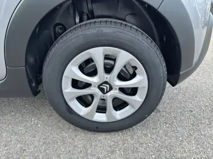 Photo 7 Citroën C3  1.2 PureTech 83ch S&S YOU