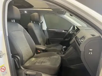 Photo 10 Volkswagen Tiguan  1.5 TSI 150ch Elegance DSG7