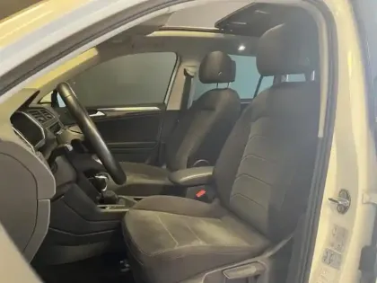 Photo 14 Volkswagen Tiguan  1.5 TSI 150ch Elegance DSG7