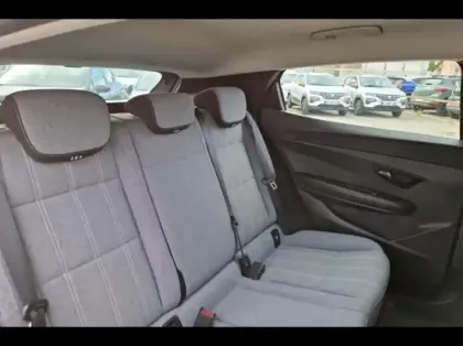 Photo 10 Renault Megane  E-Tech Electric EV60 130ch Evolution ER optimum charge -B