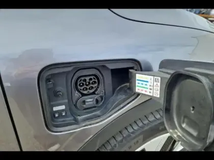 Photo 14 Renault Megane  E-Tech Electric EV60 130ch Evolution ER optimum charge -B