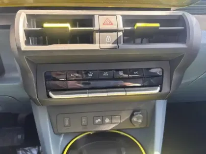 Photo 12 Fiat Panda Grande  1.2 Hybrid Turbo 110ch Icône eDCT6