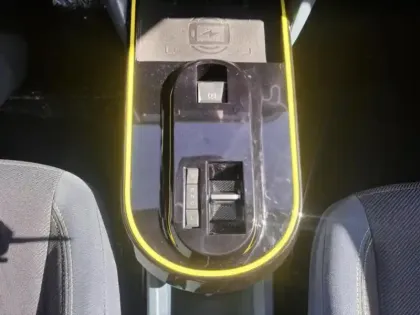 Photo 13 Fiat Panda Grande  1.2 Hybrid Turbo 110ch Icône eDCT6