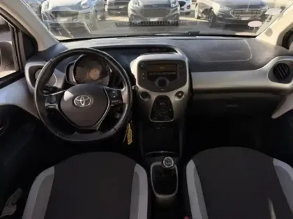 Photo 9 Toyota Aygo  1.0 VVT-i 69ch x-play 5p