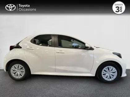Photo 8 Toyota Yaris  116h Dynamic 5p MY22