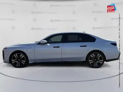 Photo 8 BMW Serie 7 Gén. VII (G70) Ph1 M Sport 4