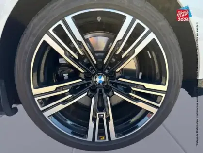 Photo 9 BMW Serie 7 Gén. VII (G70) Ph1 M Sport 4