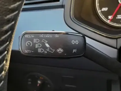 Photo 8 Seat Arona  1.0 EcoTSI 95ch Start/Stop Urban Euro6d-T