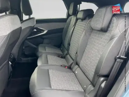 Photo 10 Peugeot 5008  Hybrid 145ch Allure e-DCS6