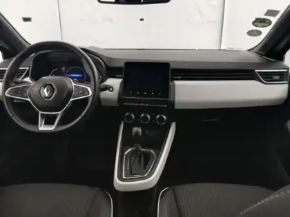 Photo 5 Renault Clio  1.6 E-Tech hybride 140ch Intens -21N