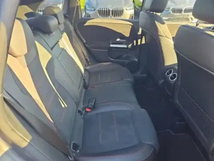 Photo 13 Mercedes Classe B  180 136ch AMG Line Edition 7G-DCT 7cv