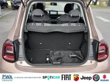 Photo 5 Fiat 500  FIAT Nouvelle  Berline MY22 Icône berline 42 kWh