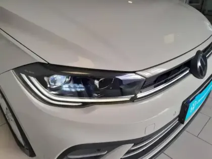 Photo 8 Volkswagen Polo  1.0 TSI 95ch Style