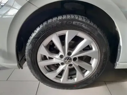 Photo 7 Volkswagen Polo  1.0 TSI 95ch Style