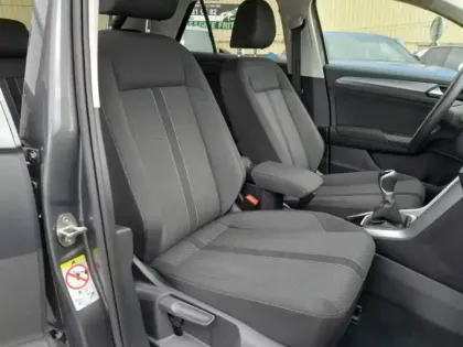 Photo 6 Volkswagen T-roc  1.0 TSI 116ch VW Edition