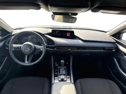 Photo 6 Mazda Mazda3 Mazda 3 2.0 e-SKYACTIV-G M-Hybrid 122ch Homura BVA 2024