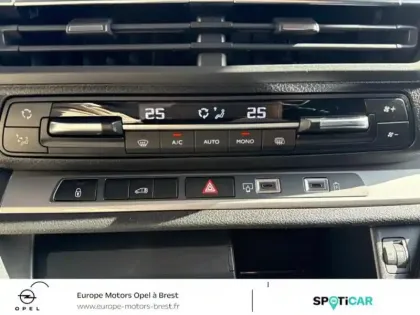 Photo 13 Opel Vivaro  Fg M 2.2 Diesel 180ch Sportive automatique